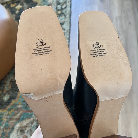 West Black Vintage Alohas Booties - Picture 8 of 10